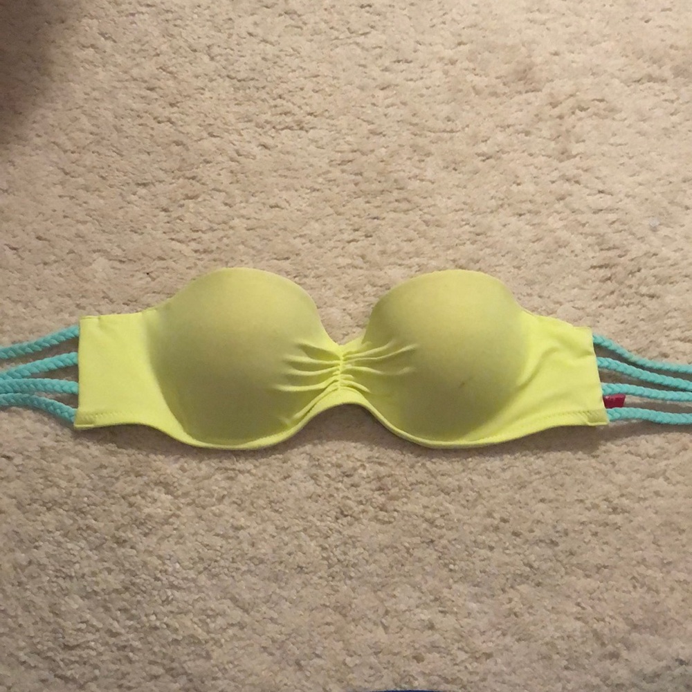 Victoria’s Secret bathing suit top
